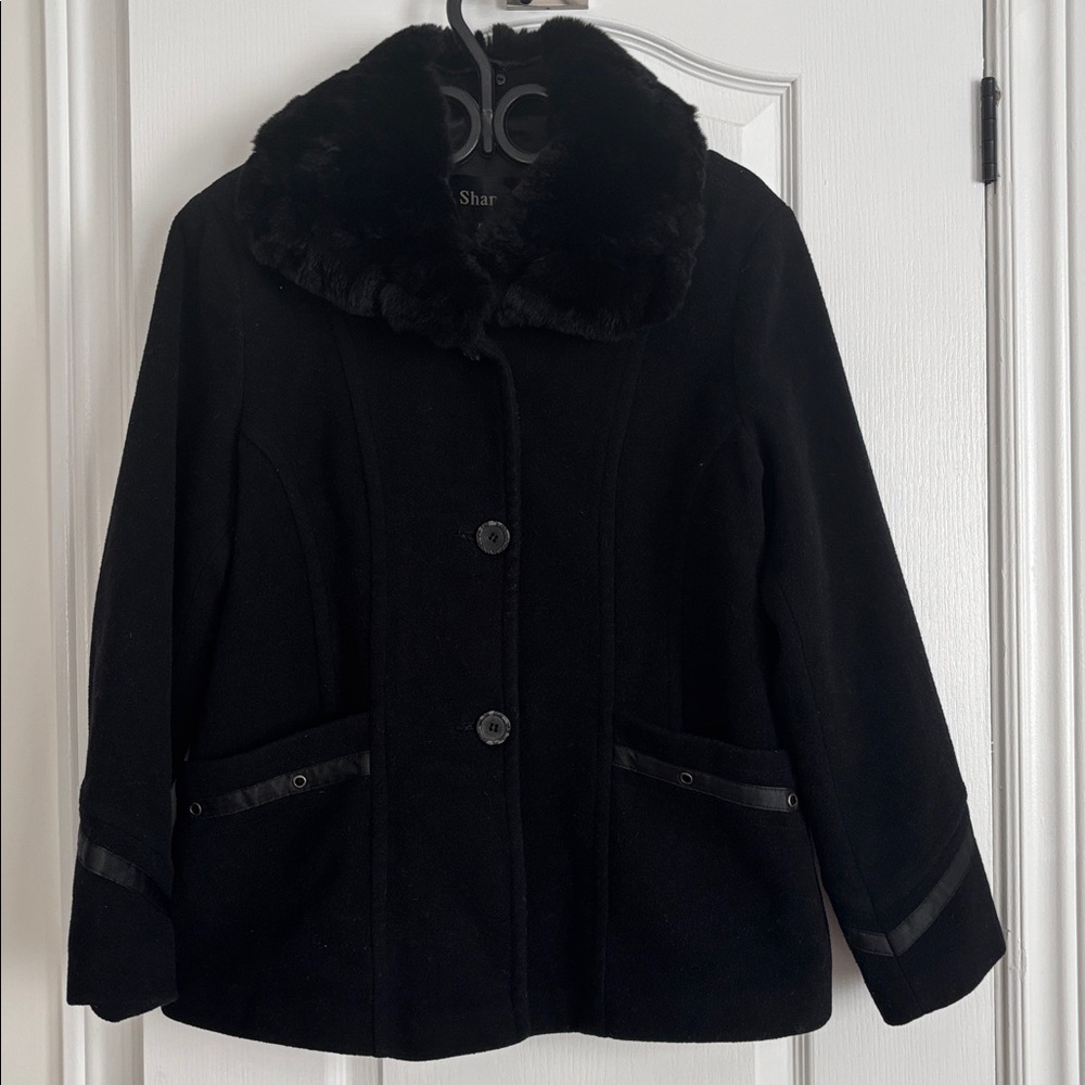 Women’s wool coat size large